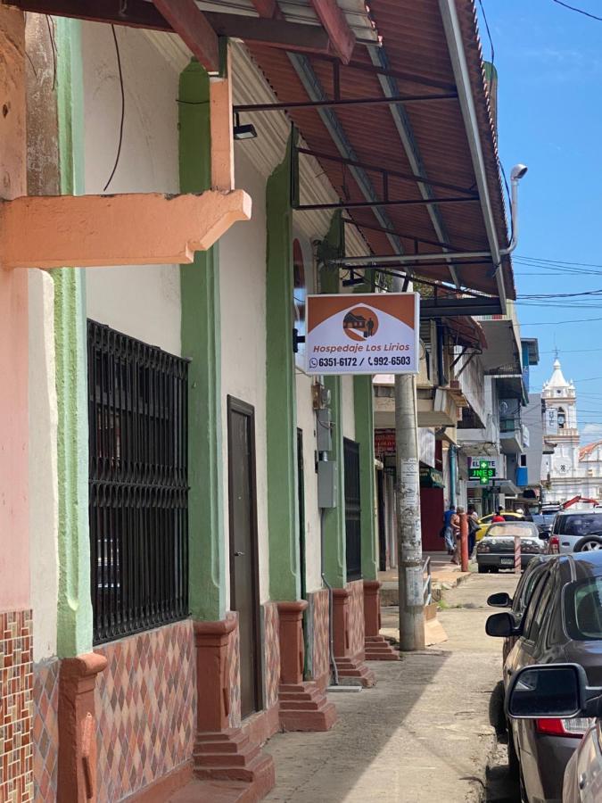 Hospedaje Los Lirios Chitre Exterior photo